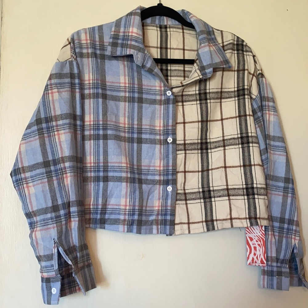 5/$20 two toned flannel crop shirt
